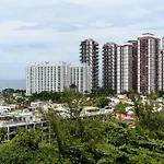 Pineapples PDC1103 - Lindo apartamento 2 quartos na Barra da Tijuca